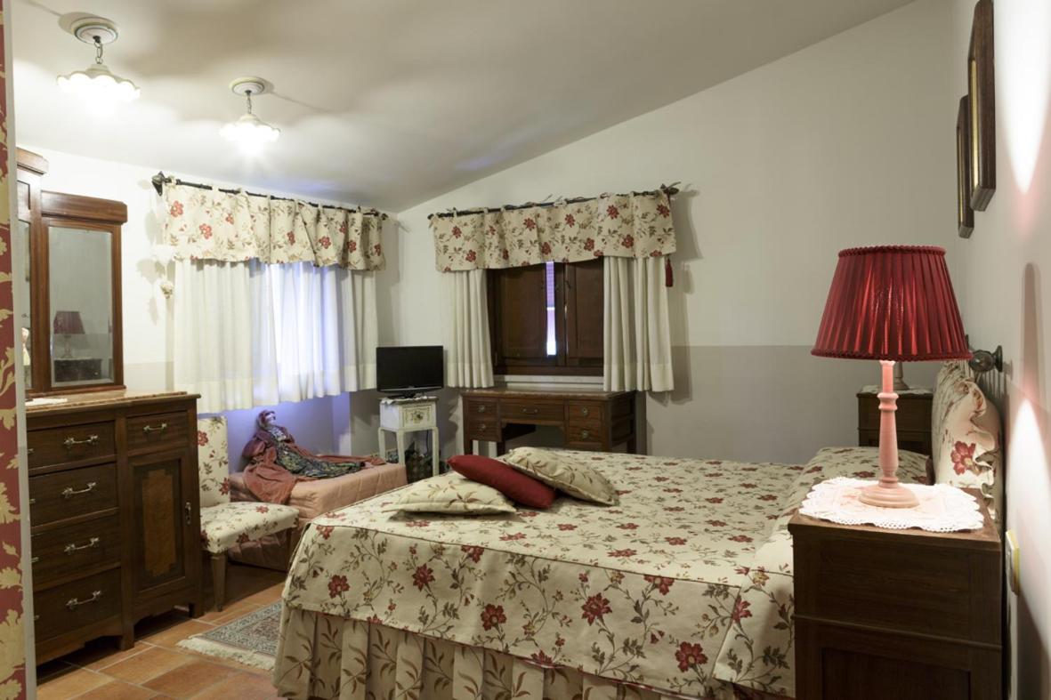 Bosco D'Olmi Country House Sant'Andrea del Garigliano Exteriér fotografie
